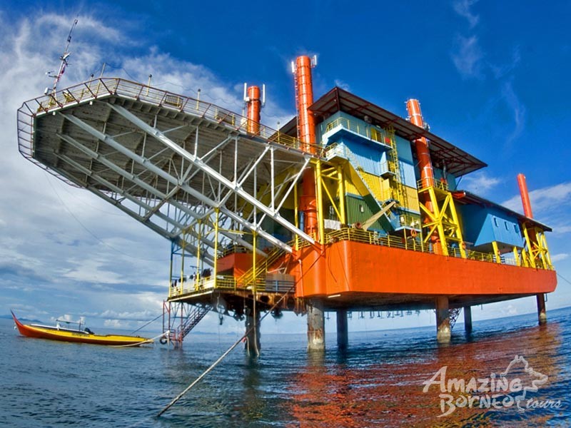 Mabul Island Seaventures Dive Resort (Dive Rig) Amazing Borneo Tours