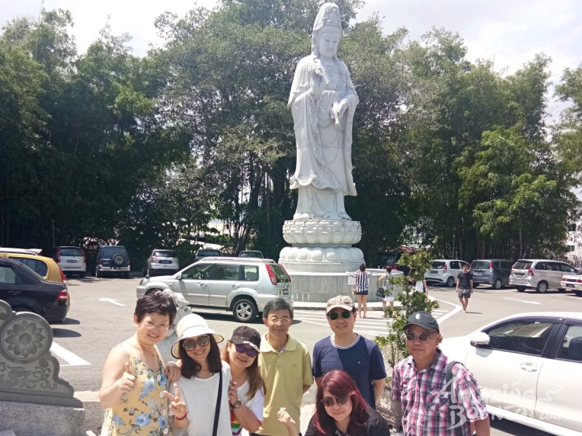 Kota Kinabalu City Day Tour & Filipino Market Shopping - Amazing Borneo Tours