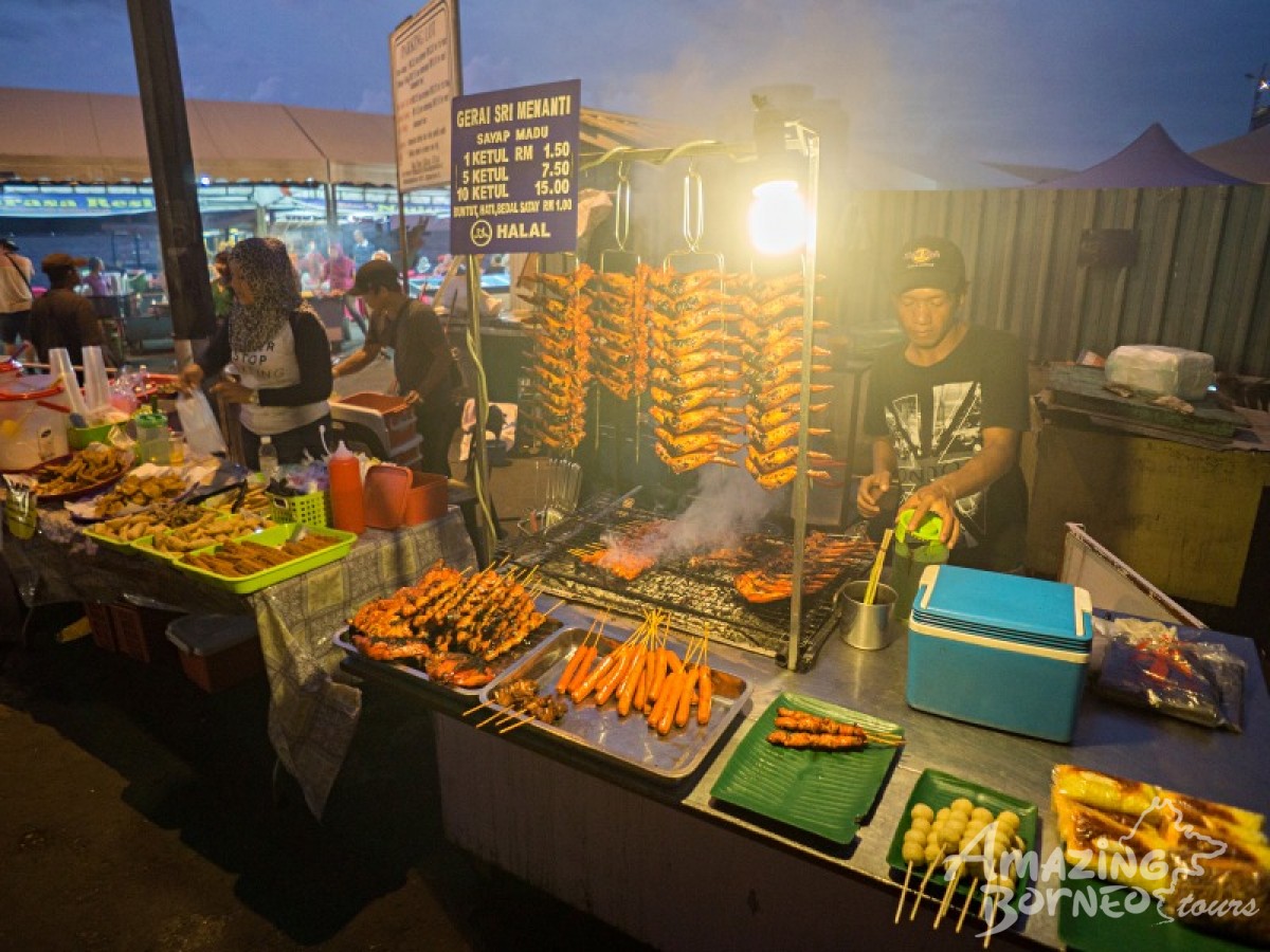 Kota Kinabalu City Night Tour With Seafood Dinner - Amazing Borneo Tours