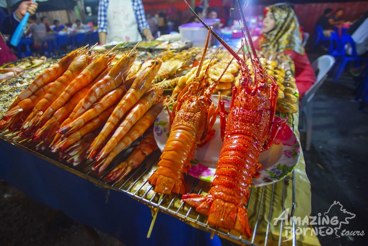 Kota Kinabalu City Night Tour With Seafood Dinner - Amazing Borneo Tours