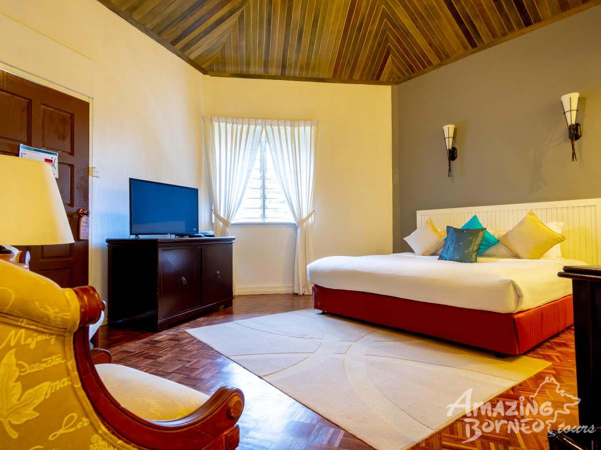 The Hill Lodge - Amazing Borneo Tours