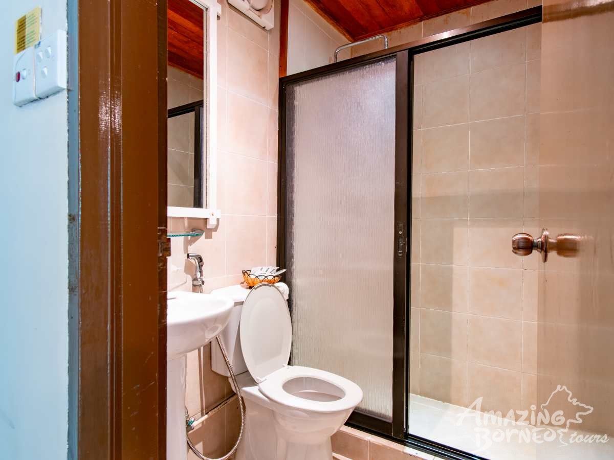 Liwagu Suite - Amazing Borneo Tours