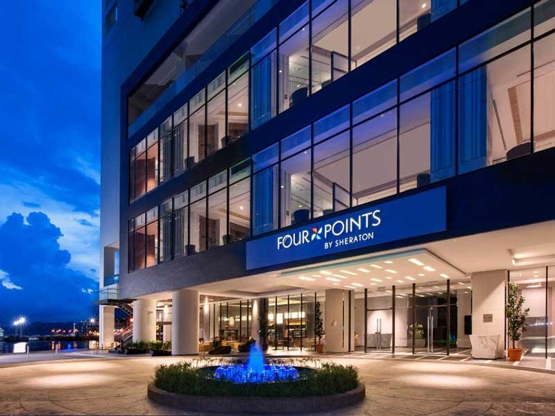 The Front Entrance Of Four Points Sheraton Picture Of Century Kuching Hotel Tripadvisor