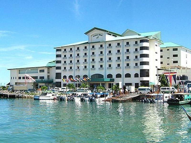 Seafest Hotel - Amazing Borneo Tours