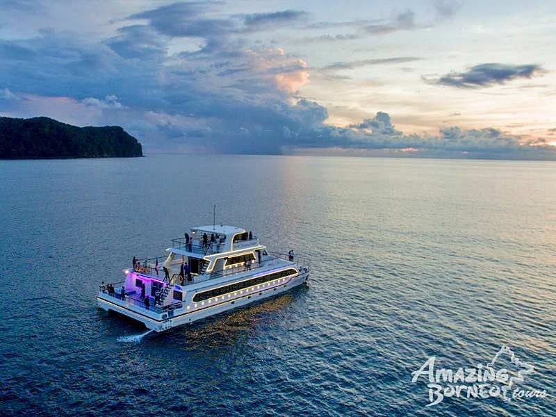  North Borneo Cruises - Sunset Dinner Cruise - Amazing Borneo Tours