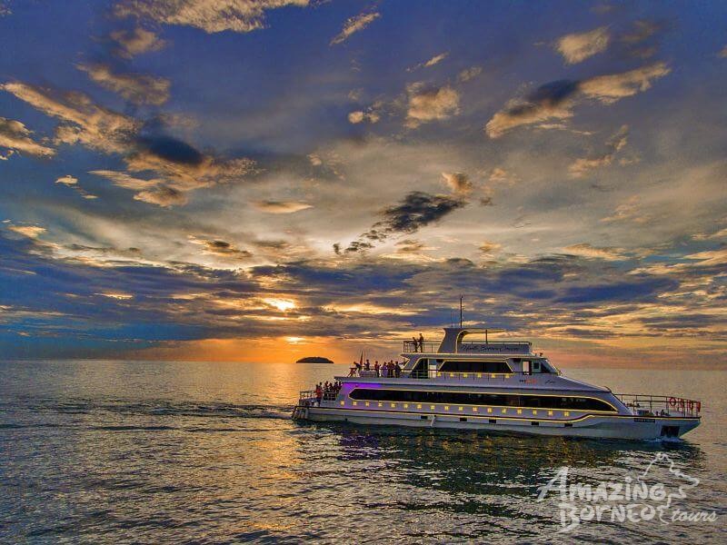  North Borneo Cruises - Sunset Dinner Cruise - Amazing Borneo Tours
