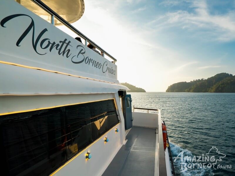  North Borneo Cruises - Sunset Dinner Cruise - Amazing Borneo Tours