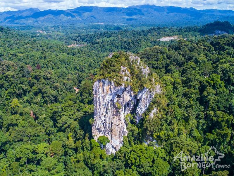 4D3N OROU SAPULOT - MYSTICAL BORNEO CAVE & PINNACLES ADVENTURE WITH KALIMANTAN BOAT RIDE - Amazing Borneo Tours