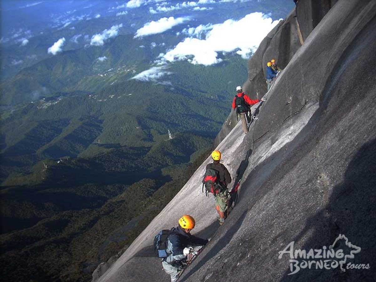 2D1N Mount Kinabalu Climb with Via Ferrata (Low’s Peak Circuit) - Amazing Borneo Tours