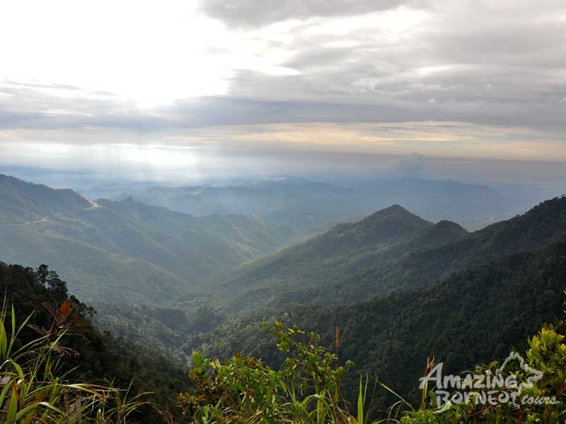 5D4N Mount Kinabalu with Via Ferrata - WTT & Water Rafting & KK City Stay (Beginner) - Amazing Borneo Tours