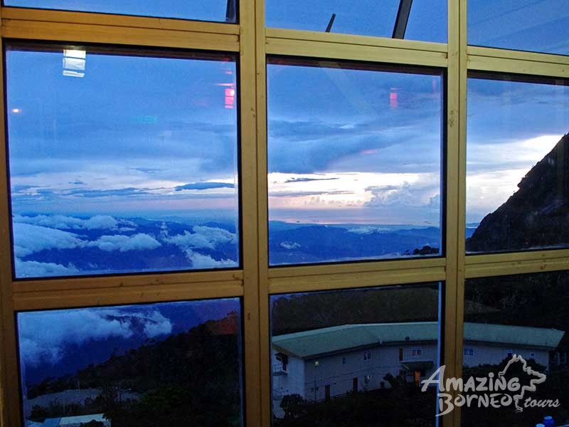 5D4N Mount Kinabalu With Via Ferrata - WTT & Water Rafting & KK City Stay (Beginner) - Amazing Borneo Tours