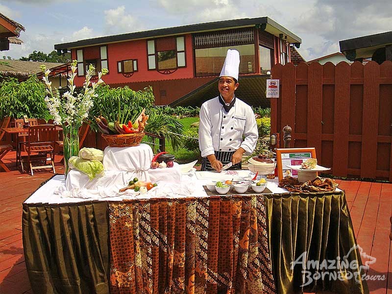 Ethnic Cooking & Rumah Terbalik (Upside Down House) Tour - Amazing Borneo Tours