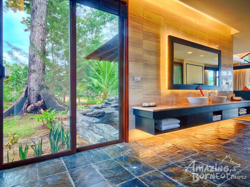 Borneo Eagle Resort - Amazing Borneo Tours
