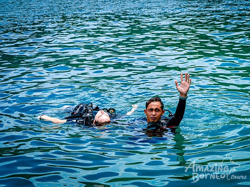 PADI Rescue Diver Course - Amazing Borneo Tours