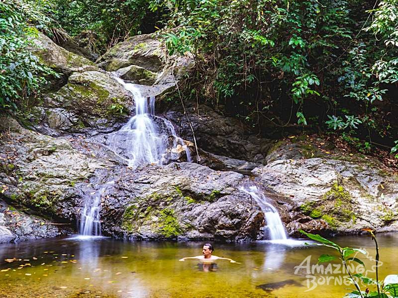 4D3N Kawag Nature Lodge - Borneo Rainforest Wildlife Adventures - Amazing Borneo Tours