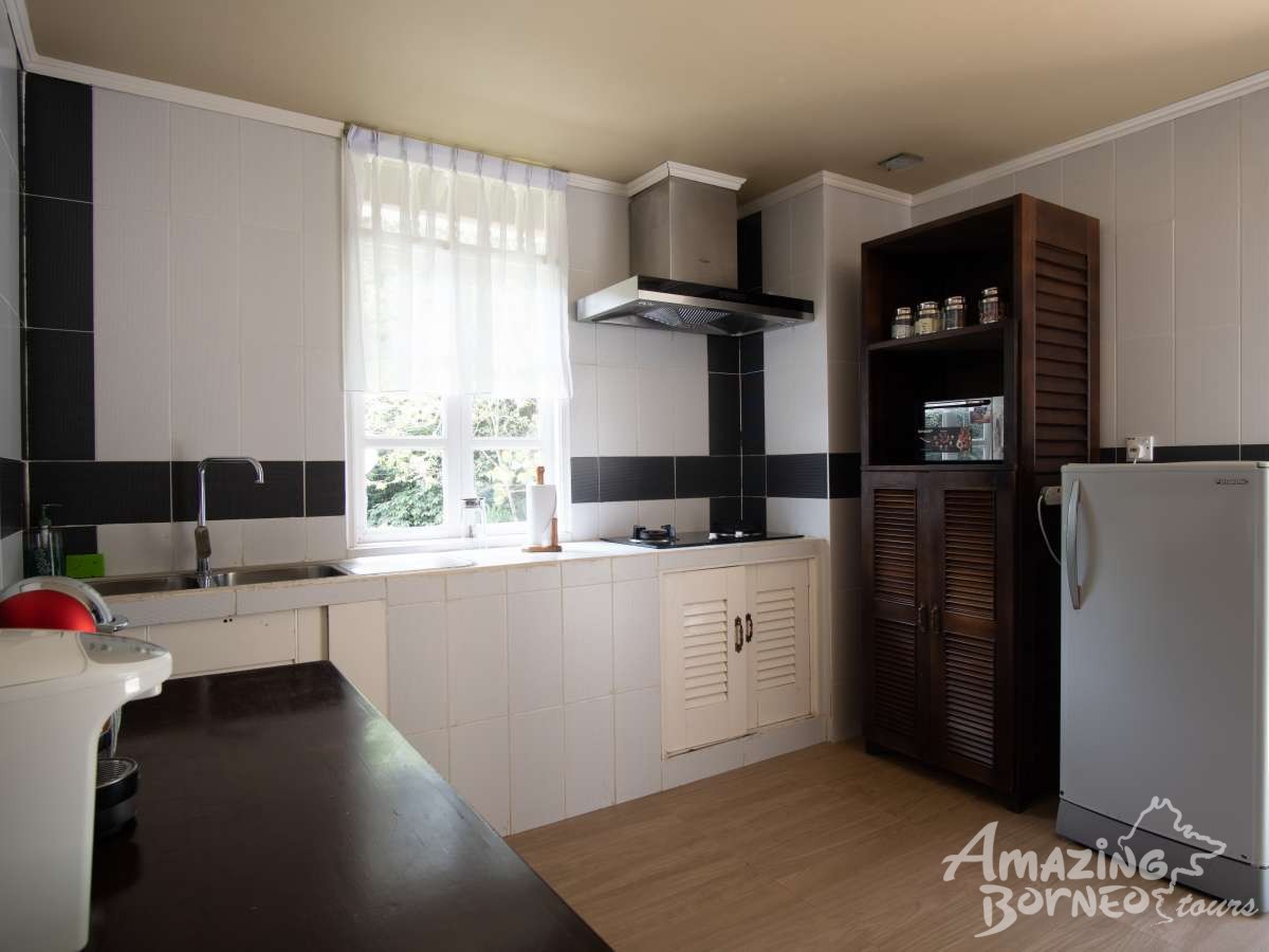 Kinabalu Park Premier Chalet - Rajah Lodge - Amazing Borneo Tours