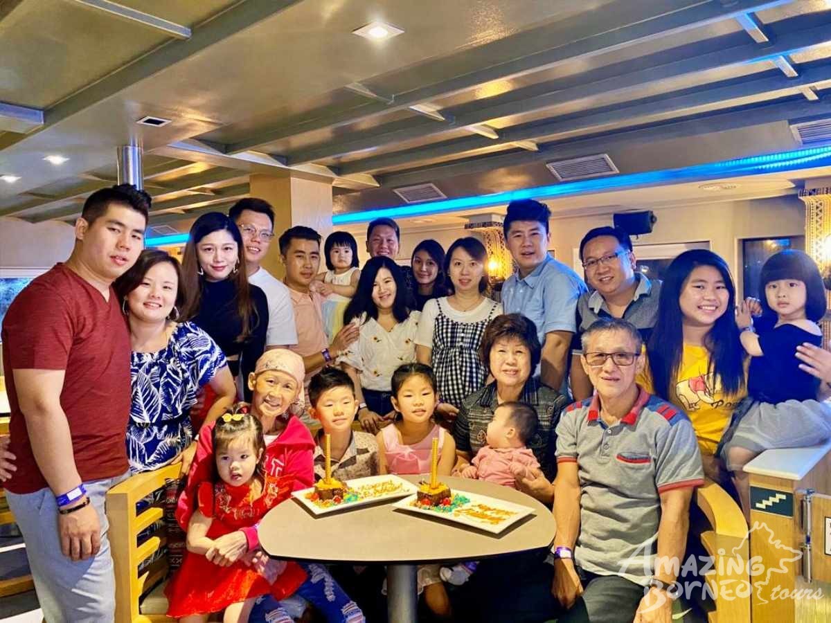 North Borneo Cruises - KK City Waterfront Night Cruise - Amazing Borneo Tours