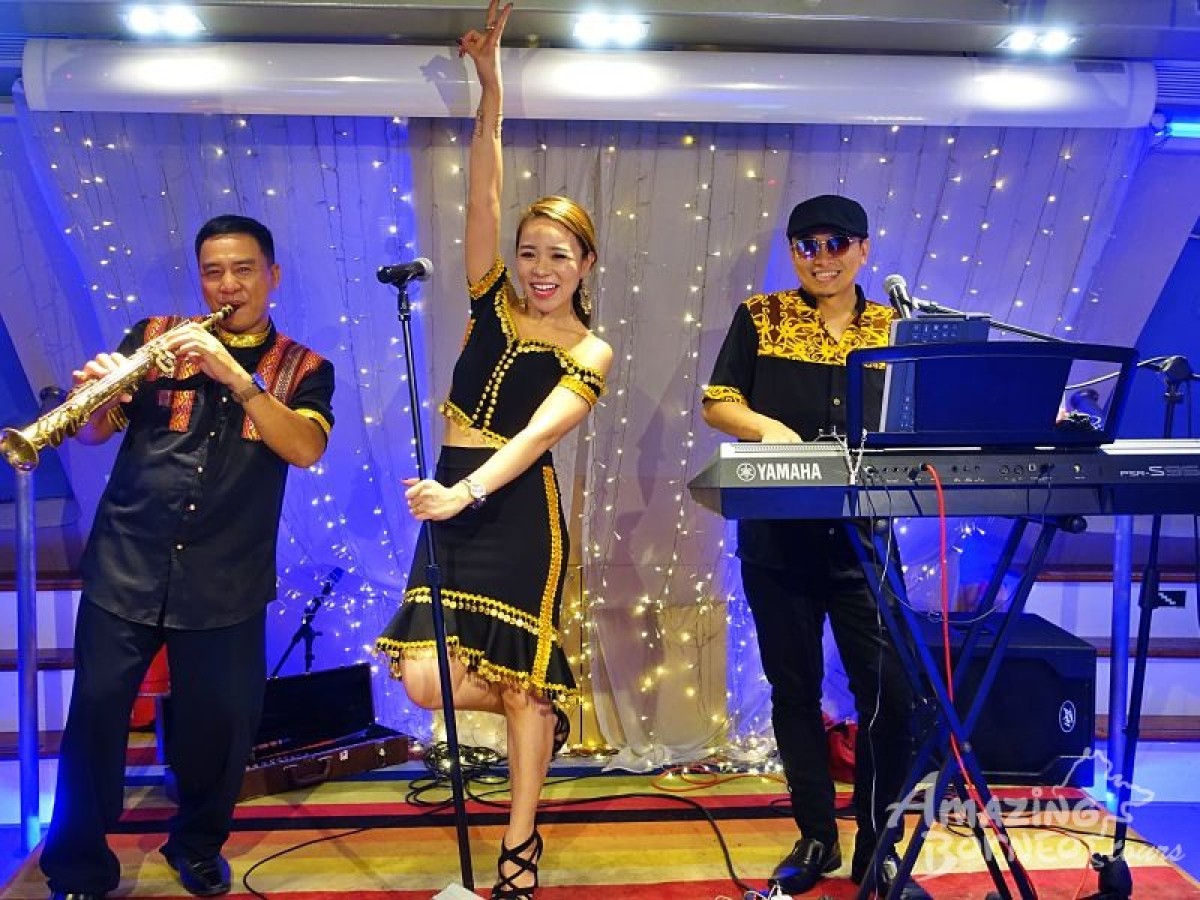 North Borneo Cruises - KK City Waterfront Night Cruise - Amazing Borneo Tours