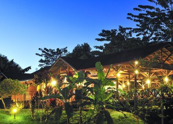 2D1N Sepilok Forest Edge Resort with Orangutan & Sun Bear Tour