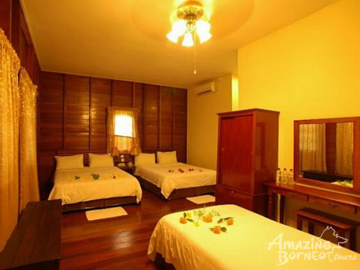 3D2N Bilit Rainforest Lodge - Sepilok Orangutan / Kinabatangan River / Gomantong Cave / Sandakan - Amazing Borneo Tours