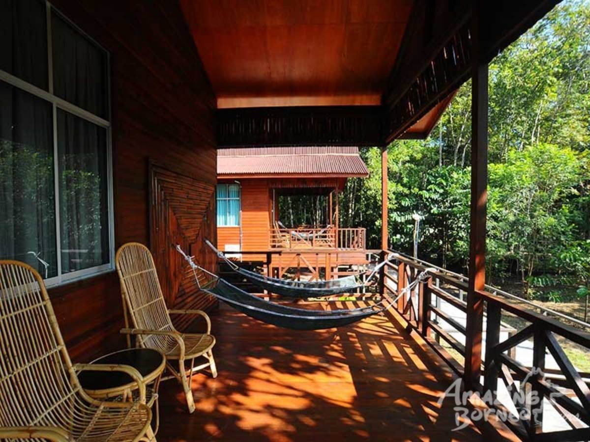 3D2N Bilit Rainforest Lodge - Sepilok Orangutan / Kinabatangan River / Gomantong Cave / Sandakan - Amazing Borneo Tours