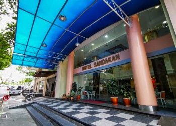 3D2N Sandakan & Kinabatangan Wildlife Tour with River Cruises & Hotel Sandakan Stay