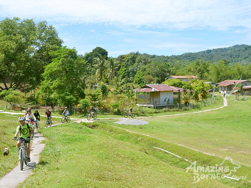 Cycling - Kiulu Countryside Fun Ride (Beginner) - Amazing Borneo Tours